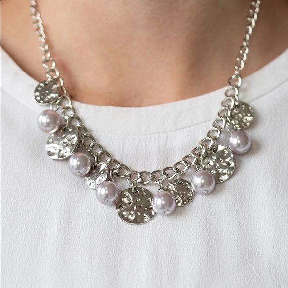Paparazzi Seaside Sophistication - Silver - Necklace & Earrings